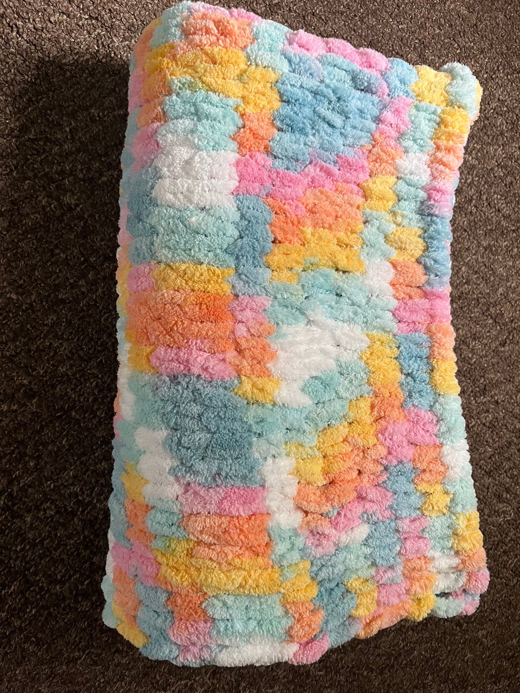 Beautiful flump coloured hand knitted chenille blanket 1.2M x 1M