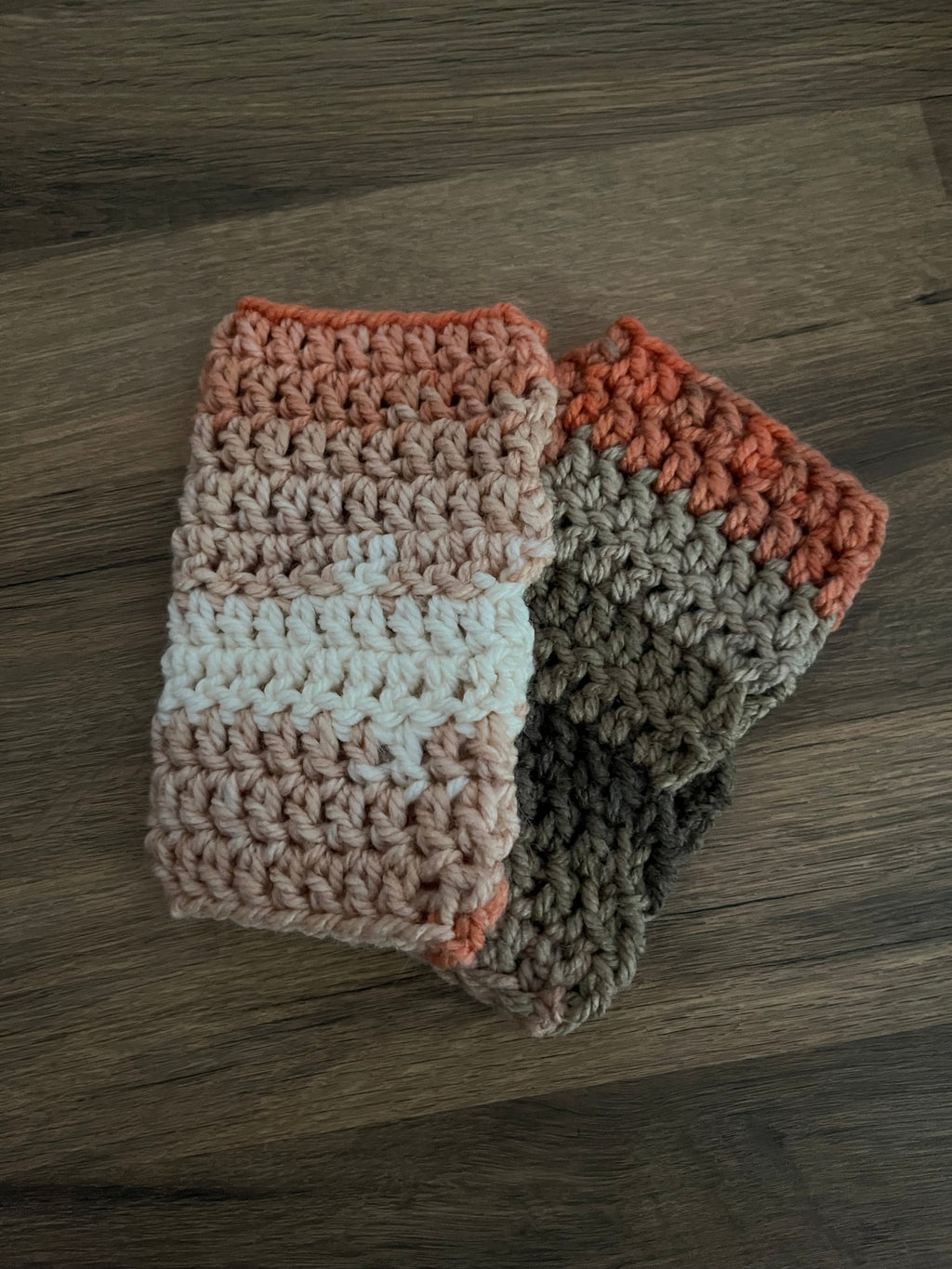 Autumn coloured light and dark crocheted gloves