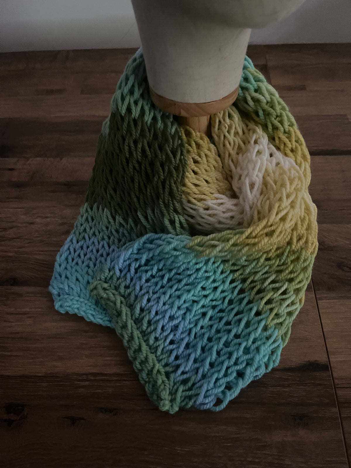 Hand made knitted drop stitch scarf approx 1.4m